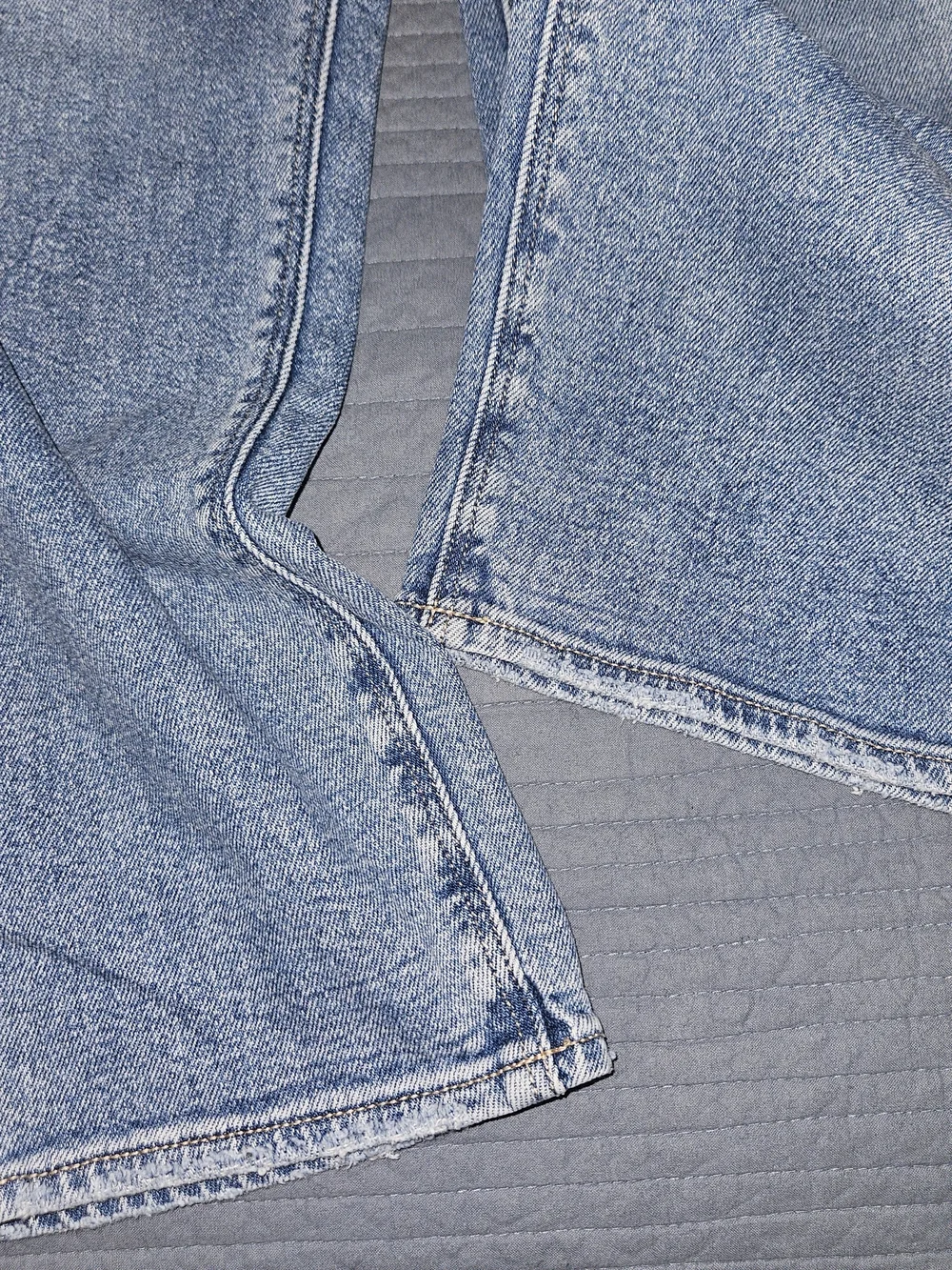 American Eagle Outfitters Light Blue Distressed Straight Leg Jeans